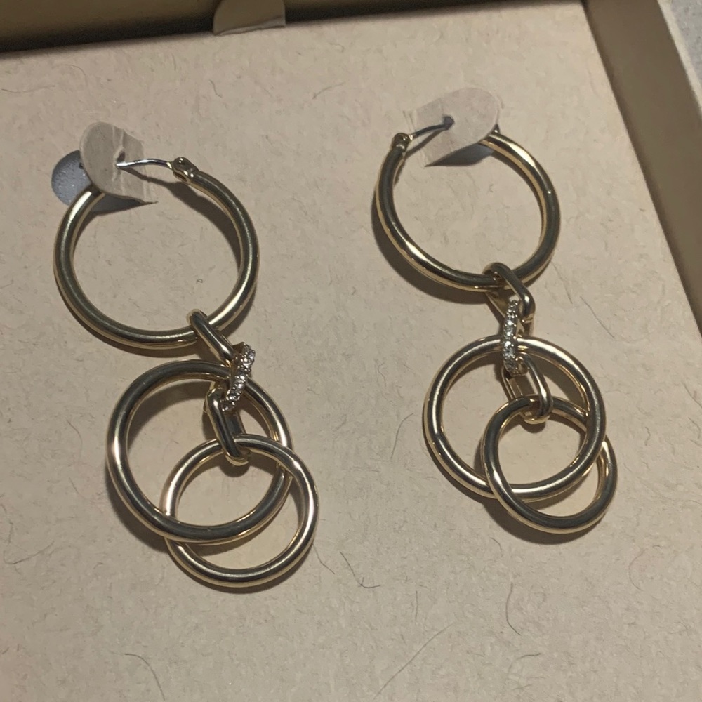 Gold link earrings